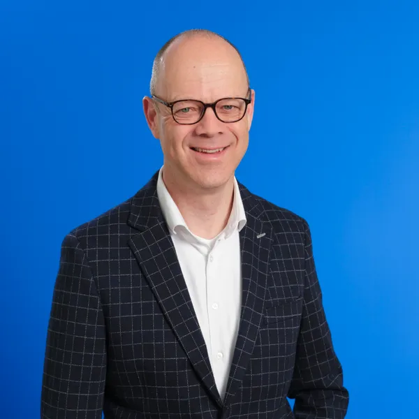 Basksteen Pul Bert Bakker