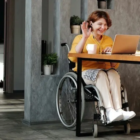 Rolstoel medewerker
