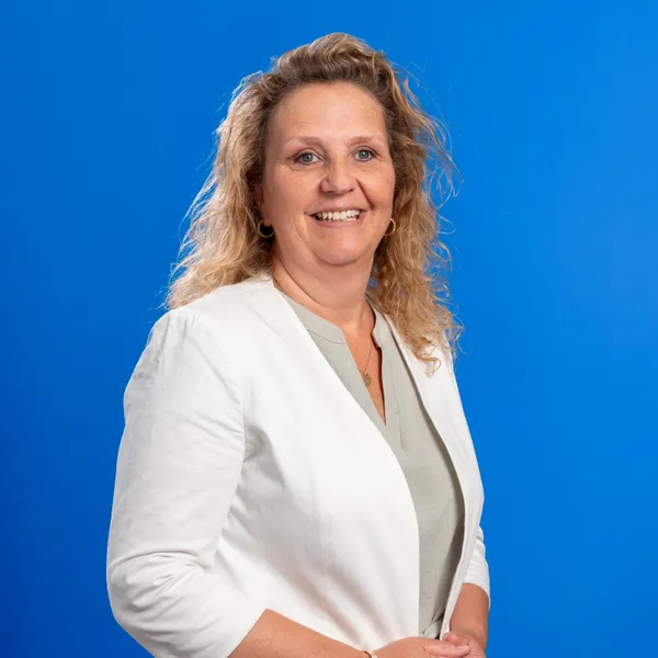 Van Den Hoven Nancy Broeders