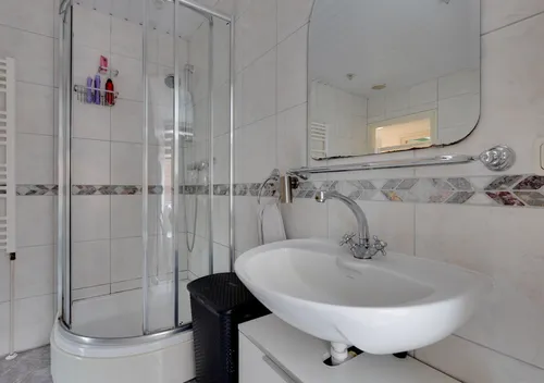 282110309.jpg