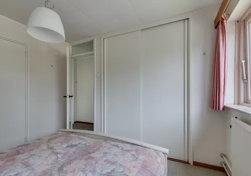 287561635.jpg