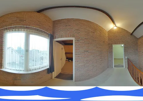 360