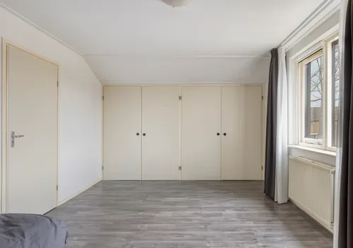 264010250.jpg