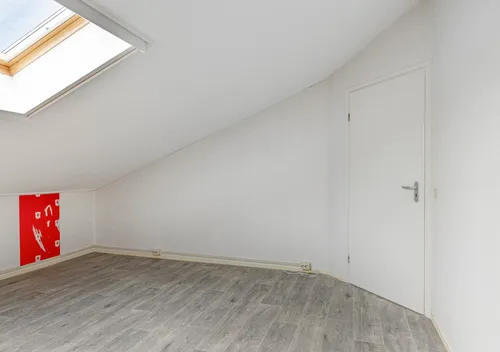 264010264.jpg