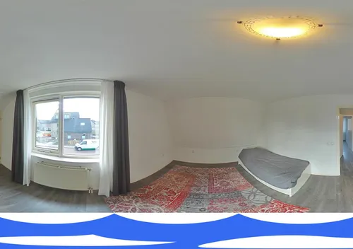 360