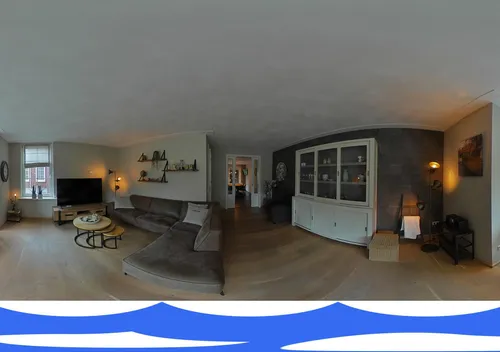 360