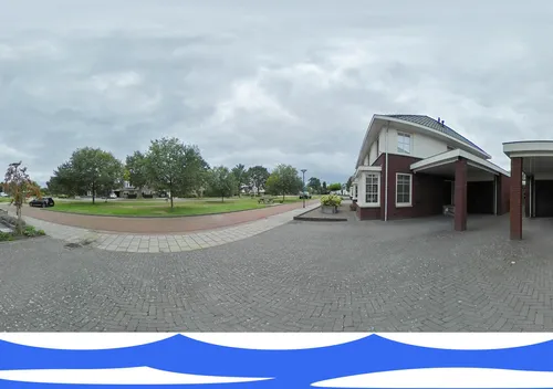360