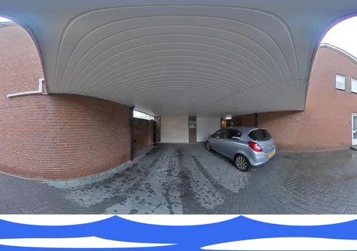 360