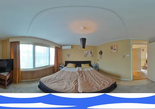 360