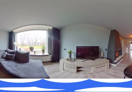 360