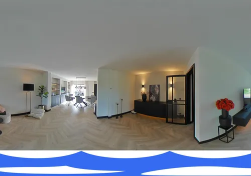 360
