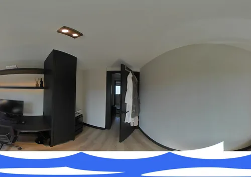 360