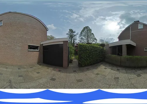 360