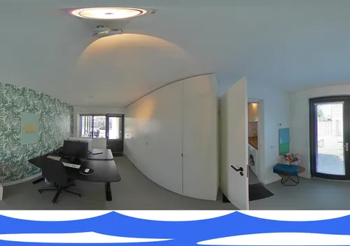 360