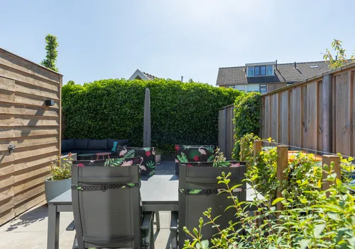 279755752.jpg