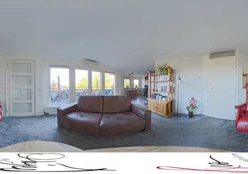 360