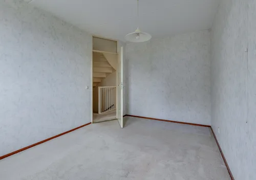 276584122.jpg