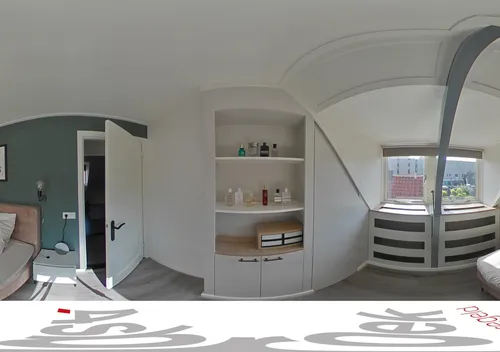 360