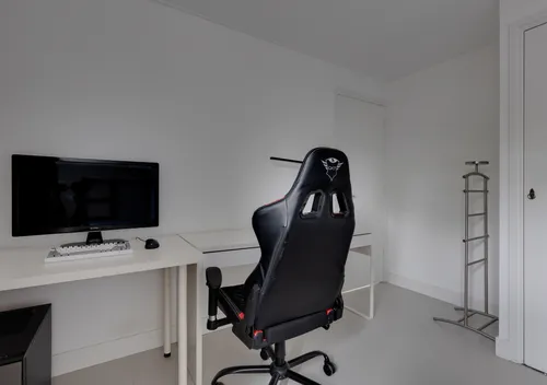 275060558.jpg