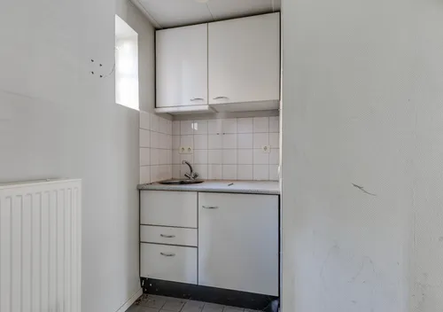 273646402.jpg