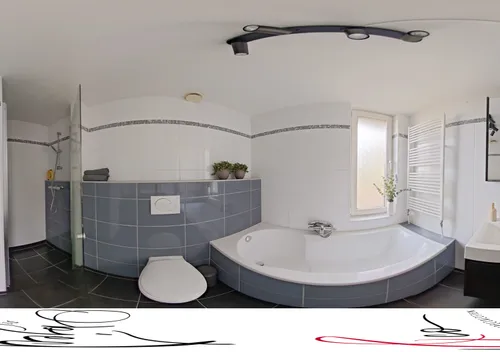 360