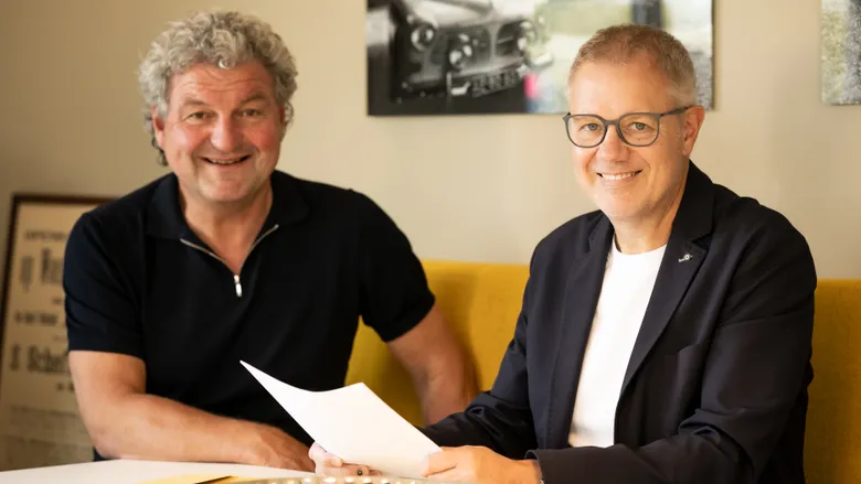 V l n r Rik Steentjes en Frans van Bon