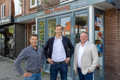 Vlnr Ariaan van Nieuwenhuijzen Floris van der Linden en Douglas Slootmans
